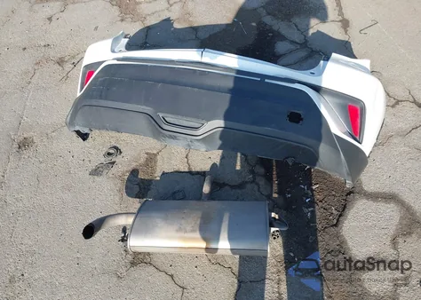 2020 Toyota C-Hr Xle z USA, uszkodzony, nr VIN JTNKHMBX8L1083805